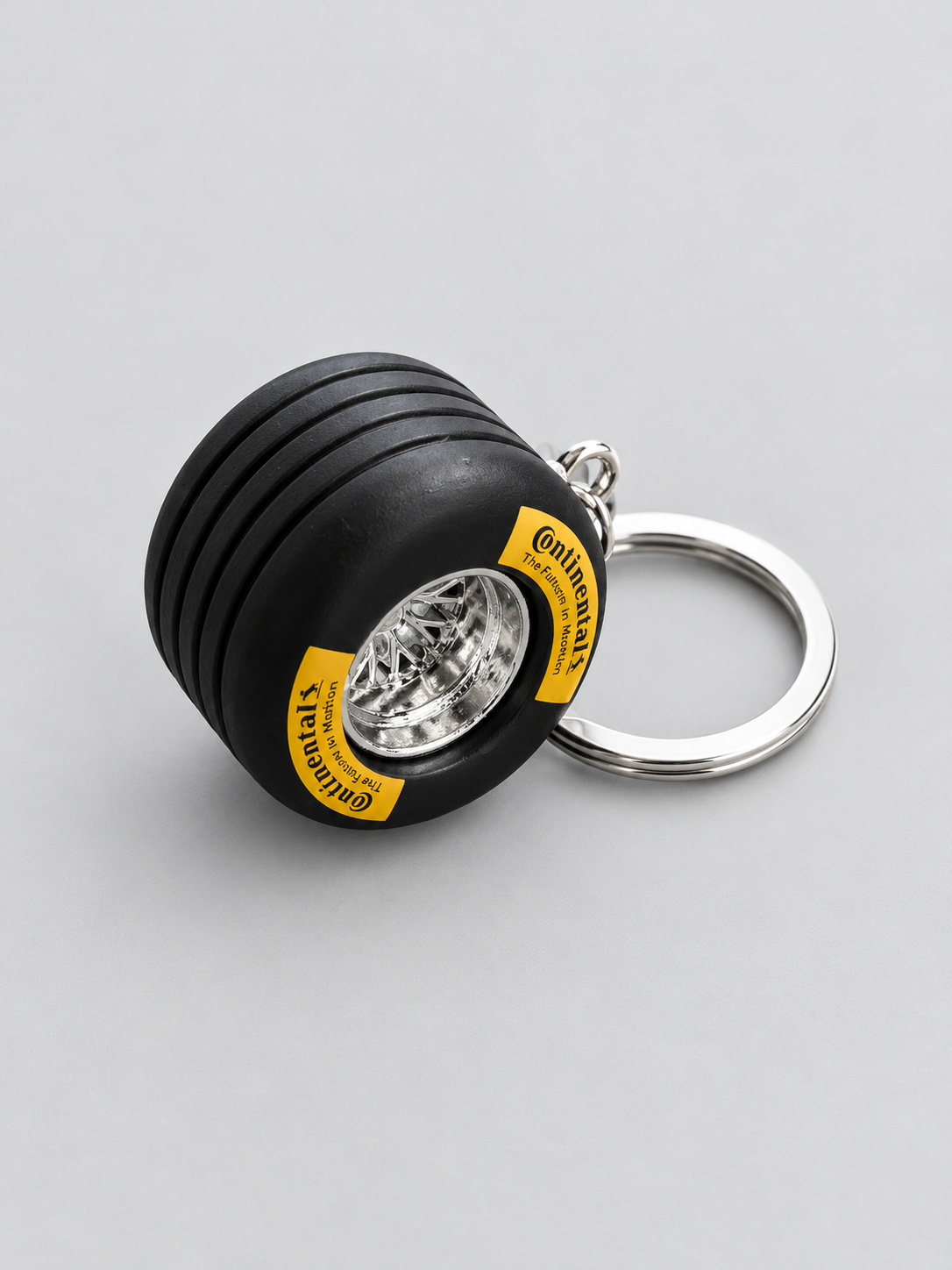 Mini Racing Tyre Keychain – Perfect for Motorsport Fans